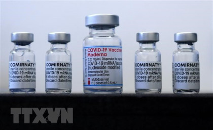 Mỹ duyệt tiêm vaccine mRNA ngừa COVID-19 cho trẻ 6 tháng đến 5 tuổi