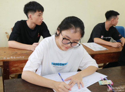 Hôm nay (8/7) ngày thi thứ 2 tốt nghiệp THPT, hơn 72% thí sinh Nghệ An đăng ký tổ hợp môn Khoa học xã hội