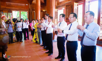 Nghệ An trang trọng tổ chức Lễ giỗ Chủ tịch Hồ Chí Minh lần thứ 53