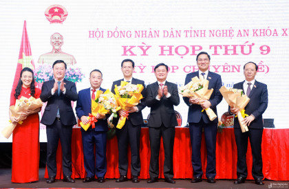 Thủ tướng phê chuẩn kết quả bầu các đồng chí Bùi Thanh An, Nguyễn Văn Đệ giữ chức vụ Phó Chủ tịch UBND tỉnh Nghệ An