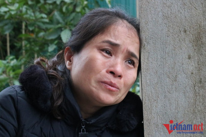 Vụ sập nhà chết người ở Quảng Trị: 'Chạy đi con, chân cha bị kẹt rồi'