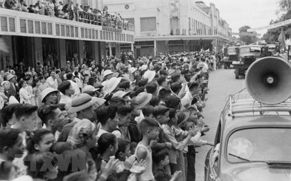 [Ảnh] Những hình ảnh tư liệu về Ngày Giải phóng Thủ đô 10/10/1954