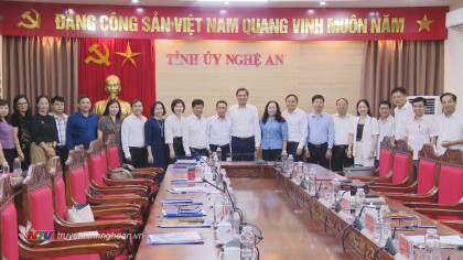 Thường trực Tỉnh ủy làm việc với Hội Nhà báo Việt Nam