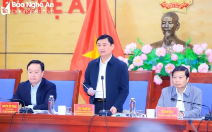 Bí thư Tỉnh ủy Nghệ An Thái Thanh Quý dự phiên họp thường kỳ tháng 12/2023 của UBND tỉnh