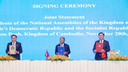 Hội nghị cấp cao Quốc hội Campuchia - Lào - Việt Nam: Vì sự phát triển...
