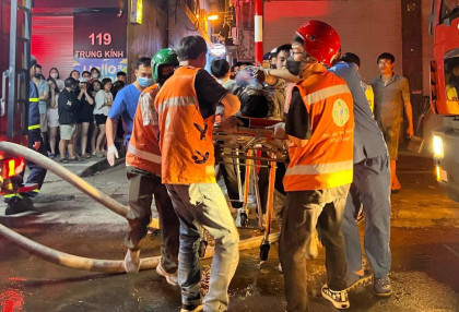 Cháy nhà trọ 5 tầng ở Hà Nội, 14 người chết