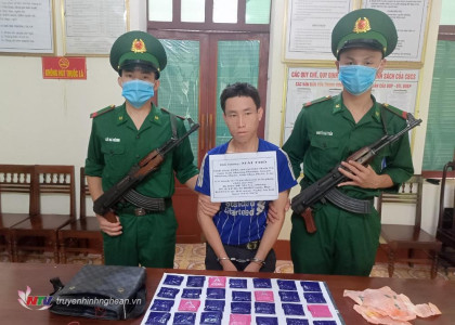 Bắt đối tượng người nước ngoài vận chuyển 6.000 viên ma túy tổng hợp vào Việt Nam