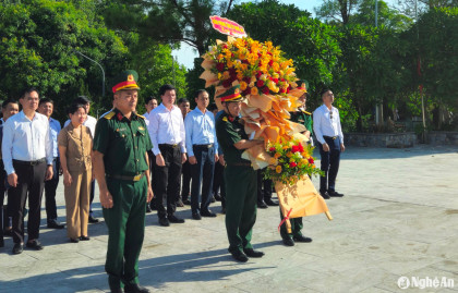 Văn phòng Tỉnh ủy, Ban Tuyên giáo Tỉnh ủy Nghệ An tưởng niệm các anh hùng liệt sĩ