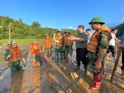 Thủ tướng nêu 4 mục tiêu và 15 giải pháp cấp bách khắc phục hậu quả mưa lũ tại Lào Cai