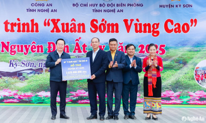 Ấm áp, ý nghĩa Chương trình 'Xuân sớm vùng cao' đón Tết Nguyên đán Ất Tỵ 2025 ở Nghệ An