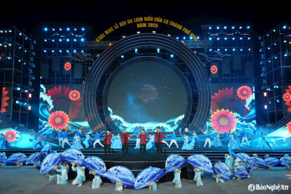 Khai mạc Lễ hội Du lịch biển Cửa Lò năm 2025
