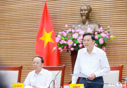 Chủ tịch UBND tỉnh Lê Hồng Vinh: Không để gián đoạn quản lý nhà nước, dịch vụ công khi chuyển sang chính quyền địa phương hai cấp