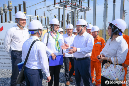 Đóng điện Trạm biến áp 110kV Nam Cấm