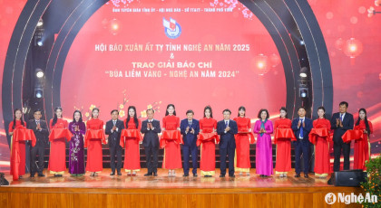 40 năm Hội Nhà báo Nghệ An:  Đoàn kết - phát triển, Tâm sáng - Bút sắc