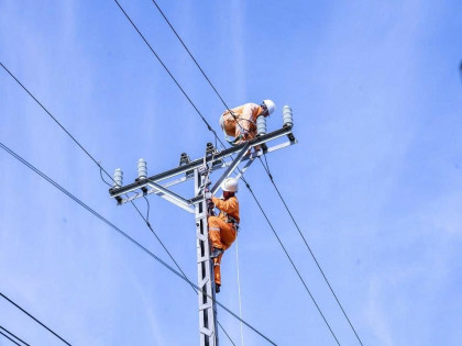 Công ty Điện lực Nghệ An sẵn sàng cung cấp điện an toàn, ổn định phục vụ Kỳ thi tốt nghiệp THPT