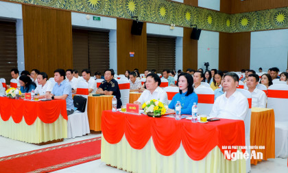 Phát động Cuộc thi ảnh, video chủ đề “Nghệ An hạnh phúc - Happy Nghệ An 2025”
