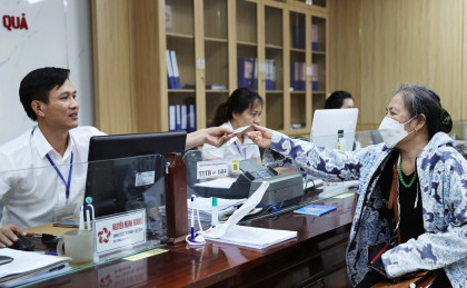 Thời gian đóng BHXH để cán bộ không chuyên trách hưởng chính sách tinh giản biên chế