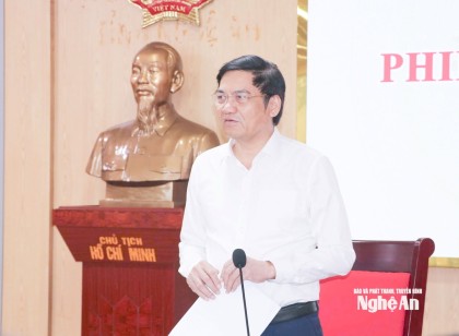 Chủ tịch HĐND tỉnh Nghệ An đề nghị rà soát, đảm bảo các khoản thu đầu năm học mới đúng quy định