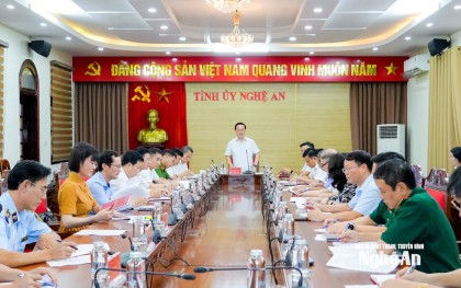 Thường trực Tỉnh ủy Nghệ An giao ban với các cơ quan khối Nội chính