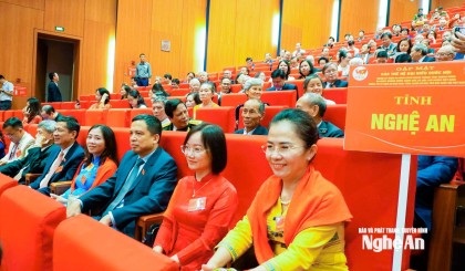 Đoàn các thế hệ đại biểu Quốc hội Nghệ An dự Chương trình gặp mặt do Tổng Bí thư Tô Lâm chủ trì