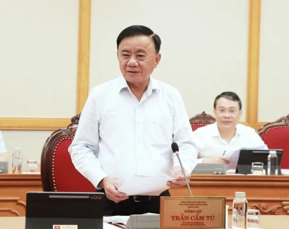 Bộ Chính trị, Ban Bí thư kết luận mới về định hướng số thứ trưởng và phó chủ tịch tỉnh, thành