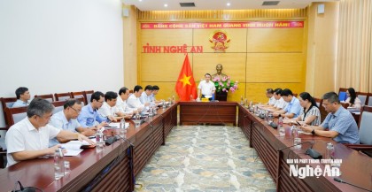 Tỉnh Nghệ An họp bàn sửa đổi, bổ sung Quy chế, đánh giá, xếp loại thi đua khen thưởng khi thực hiện chính quyền 2 cấp