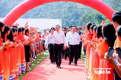 Tổng Bí thư Tô Lâm dự Lễ khởi công xây dựng Trường Phổ thông nội trú liên cấp TH và THCS Na Ngoi, tỉnh Nghệ An
