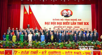 Ban Chấp hành Đảng bộ tỉnh Nghệ An khóa XX, nhiệm kỳ 2025 - 2030 ra mắt nhận nhiệm vụ