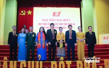 Đồng chí Võ Thị Minh Sinh được hiệp thương giữ chức Chủ tịch Ủy ban...