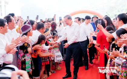 Phát huy sức mạnh đại đoàn kết toàn dân tộc để phát triển đất nước