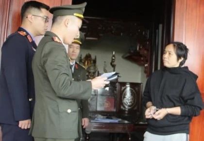 Bắt tạm giam bị can Hồ Thị Hải ở Nghệ An