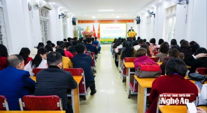 Nghệ An khai mạc kỳ thi tuyển dụng viên chức vào làm việc tại các cơ sở giáo dục