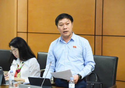 'Chúng ta đang làm quy hoạch nhưng lại đặt ra quá nhiều thủ tục lòng...