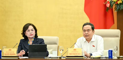 Thống nhất trình Quốc hội xem xét, quyết định các mức thuế đối với xăng, dầu