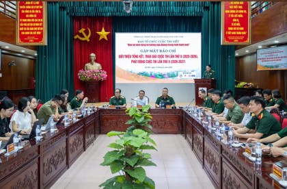 Gặp mặt báo chí thông tin về trao giải Cuộc thi viết “Bảo vệ nền...