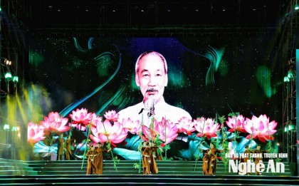 Người dân quê Bác háo hức đón chờ Lễ hội Làng Sen