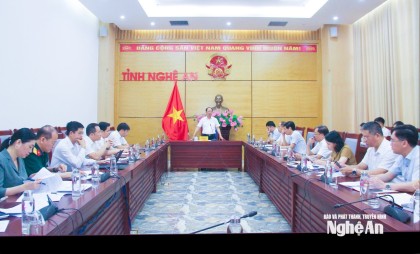 Nghệ An họp bàn về chính sách khen thưởng thành tích cao các...