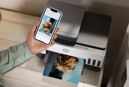 HP AI đảm nhận việc hỗ trợ để con người nhận vai trò lớn hơn Khi công việc cơ bản được AI hỗ trợ, con người có thêm thời gian cho sáng tạo và ra quyết định