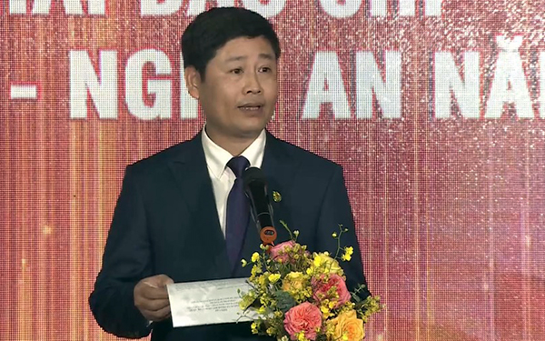 Chủ tịch Hội nhà báo tỉnh Trần Minh Ngọc phát biểu khai mạc Hội báo Xuân Nhâm Dần 2022