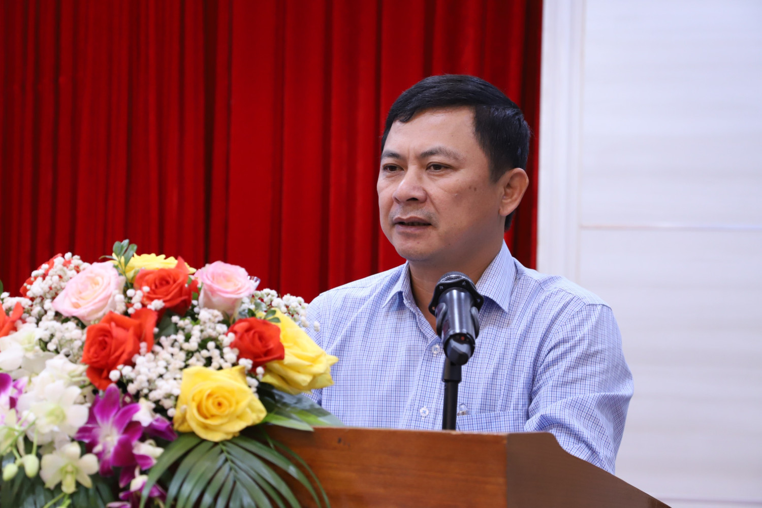 Đồng chí Lê Ngọc Châu, Phó Chủ tịch UBND tỉnh Hà Tĩnh phát biểu tại Hội Nghị