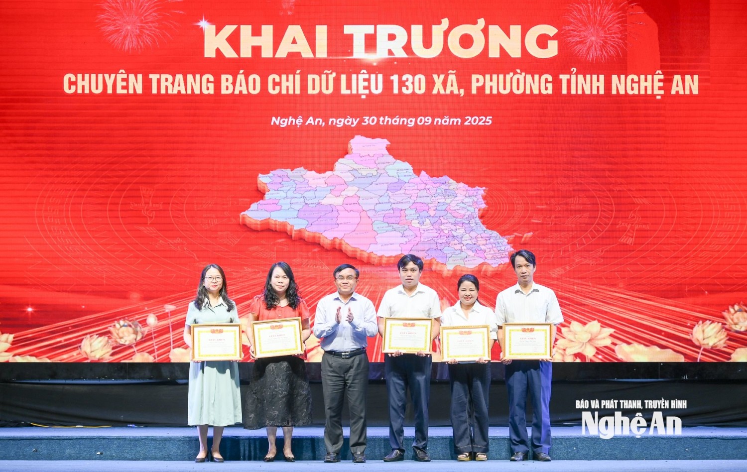 bna hop bao truoc dai hoi 16