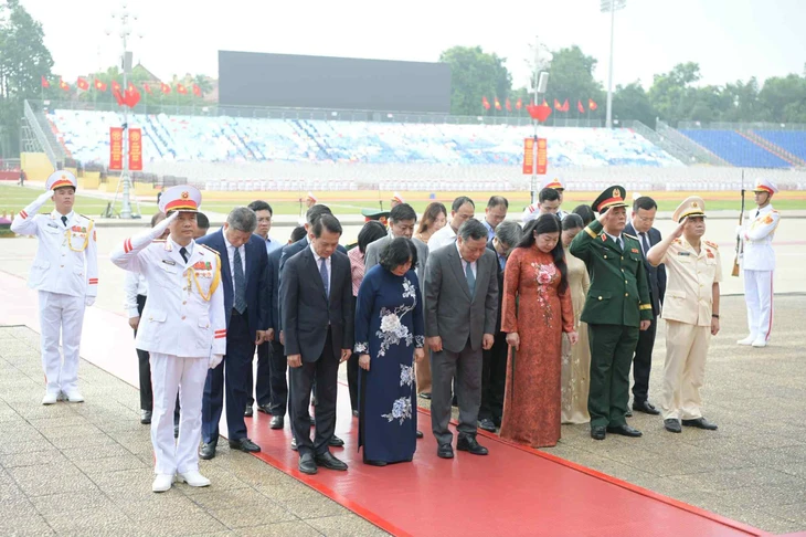 ngay 2 9 1756695961447472828986