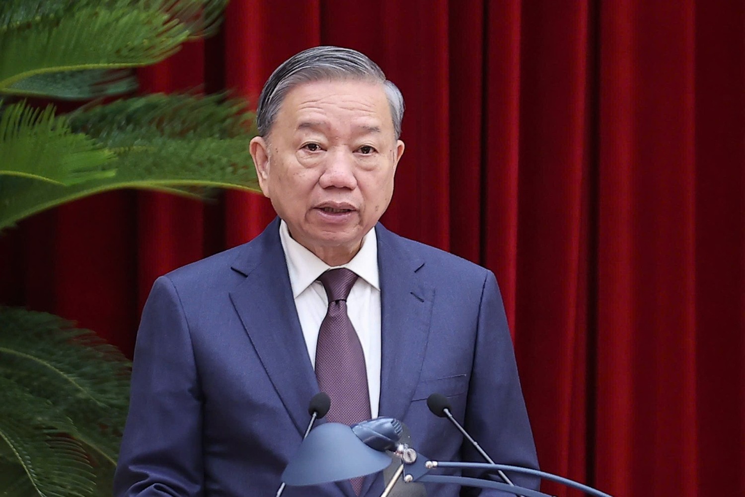 static images vnncdn net vps images publish 000001 000003 2025 7 18 tong bi thu to lam 901