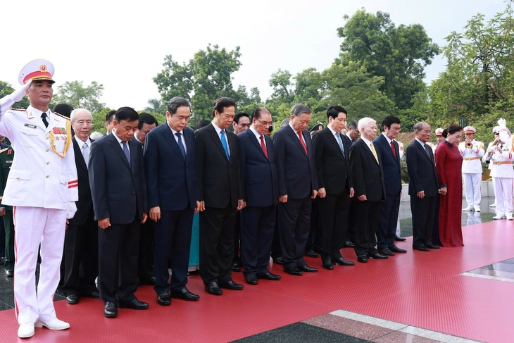 vieng anh hung liet si 1756691856888803349414