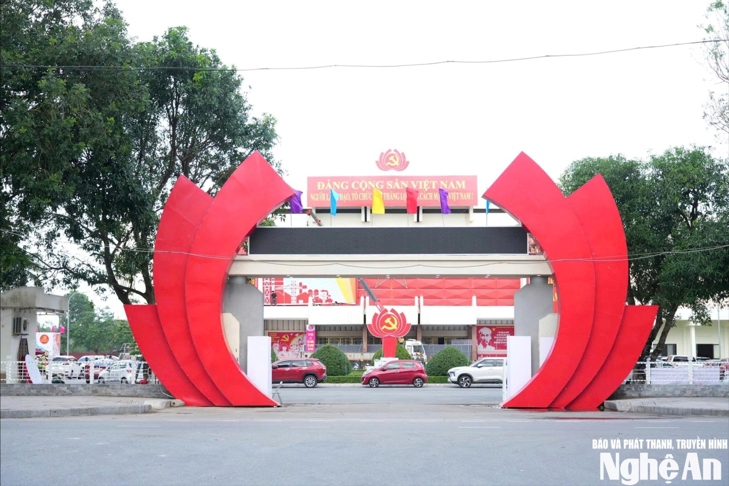 9c91c2252ccba695ffda(1)