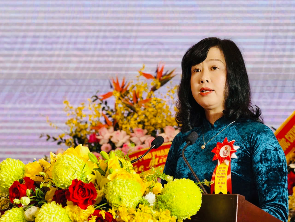 static images vnncdn net vps images publish 000001 000003 2025 10 26 btbyt dao hong lan 1021