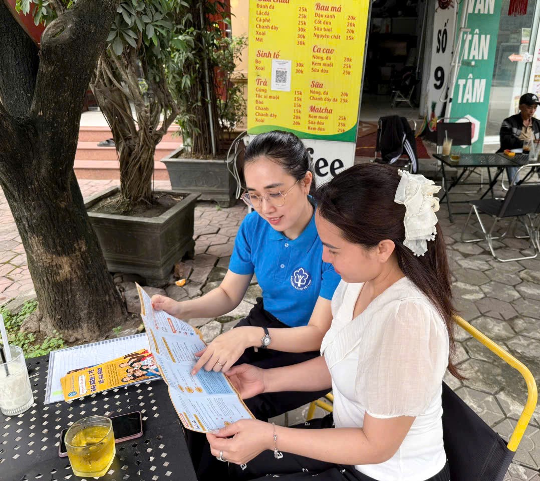 Truyên truyền tại chợ Vinh 2